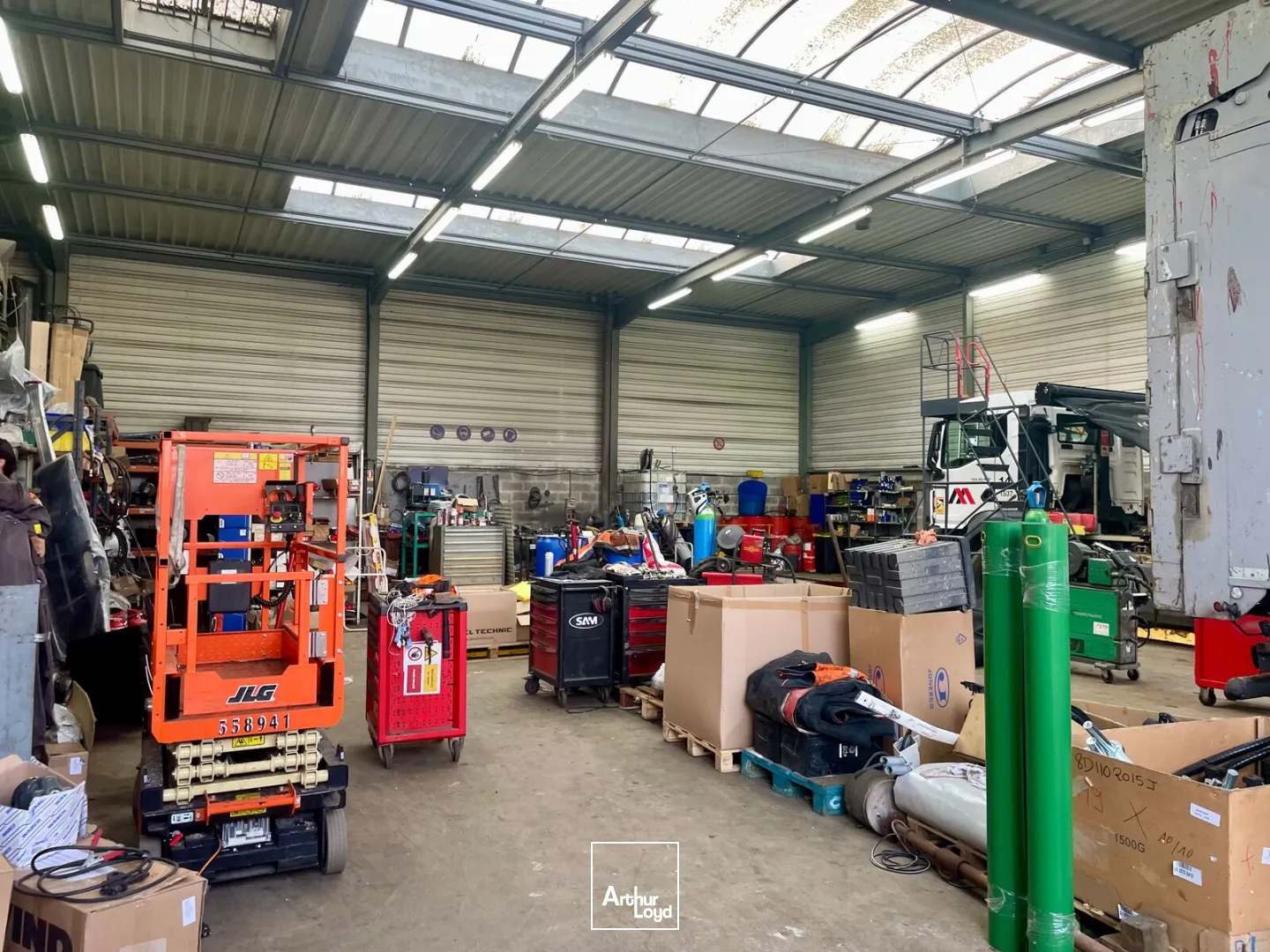 Locaux d'activité & Entrepôts - Vente - LE GRAND QUEVILLY - 76120 - 185-685 - 7763892