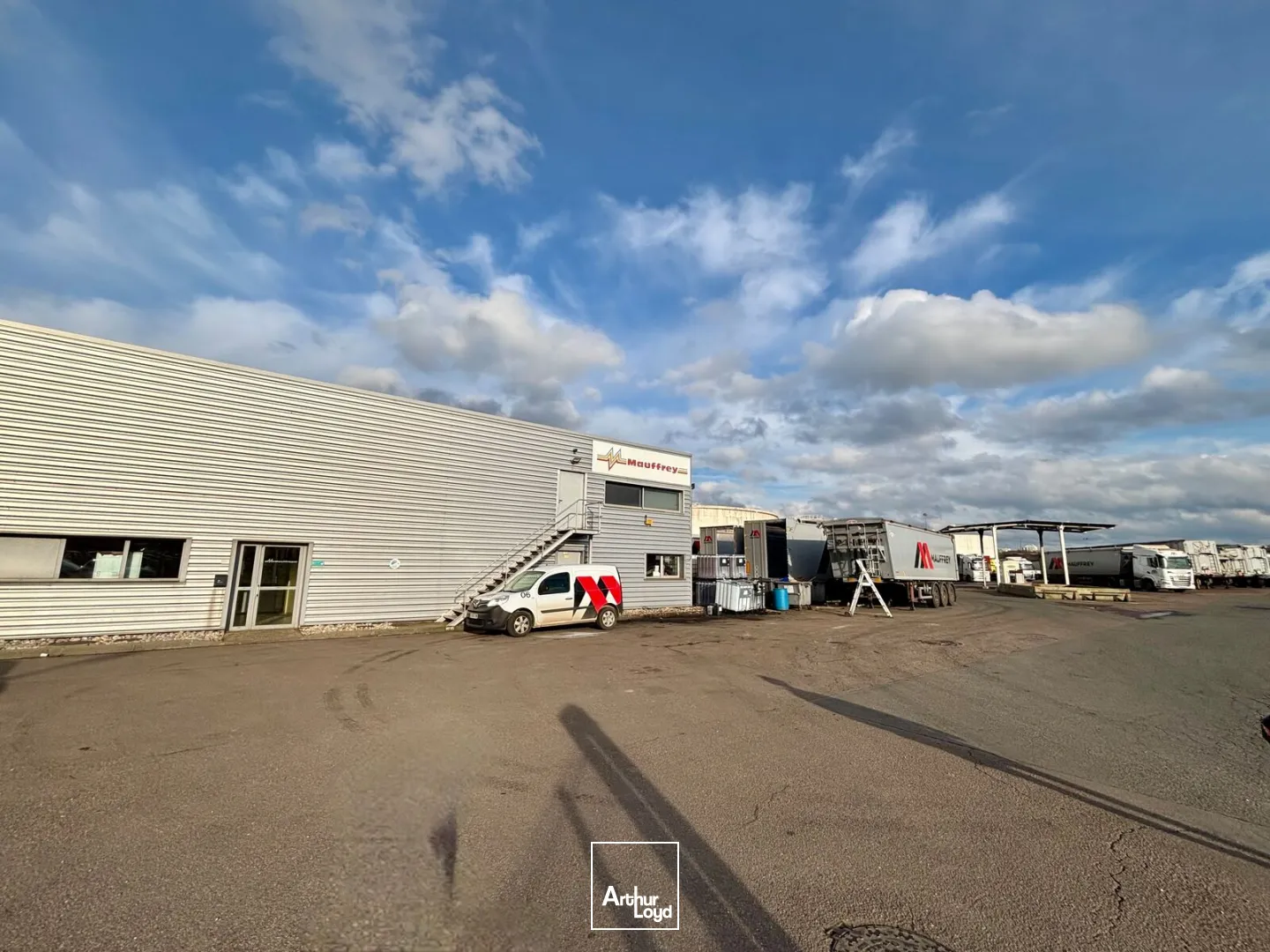 Locaux d'activité & Entrepôts - Vente - LE GRAND QUEVILLY - 76120 - 185-685 - 7763893