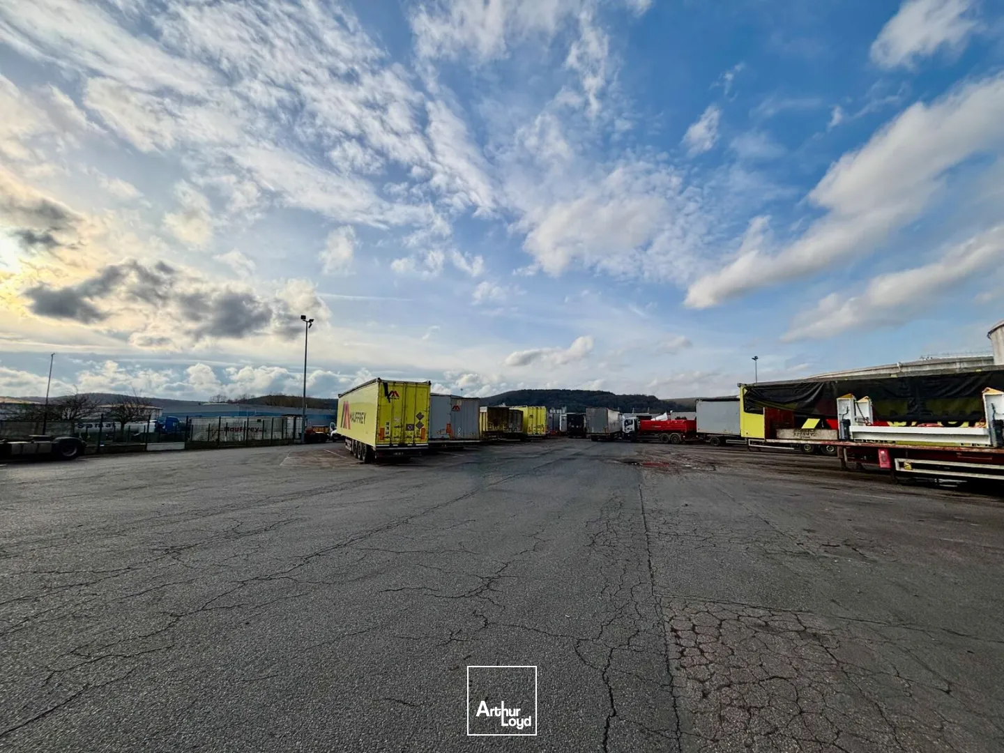 Locaux d'activité & Entrepôts - Vente - LE GRAND QUEVILLY - 76120 - 185-685 - 7763898