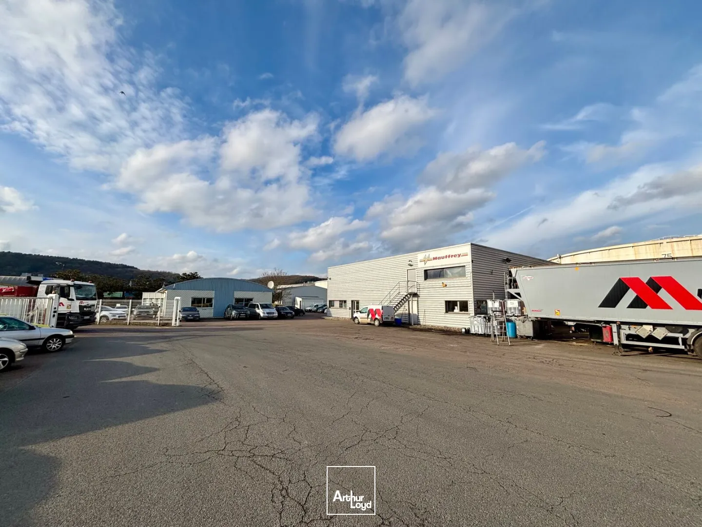 Locaux d'activité & Entrepôts - Vente - LE GRAND QUEVILLY - 76120 - 185-685 - 7763899