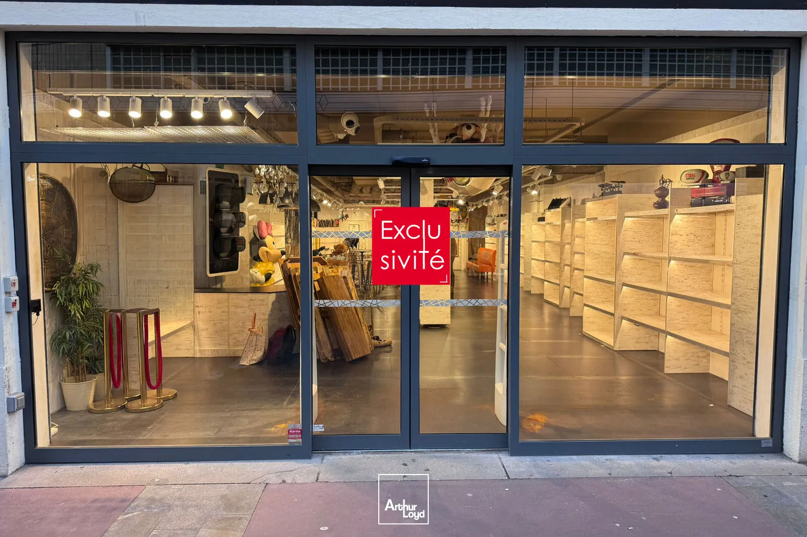 Locaux commerciaux - Location - NANTES - 44000 - 438-438 - 7763987