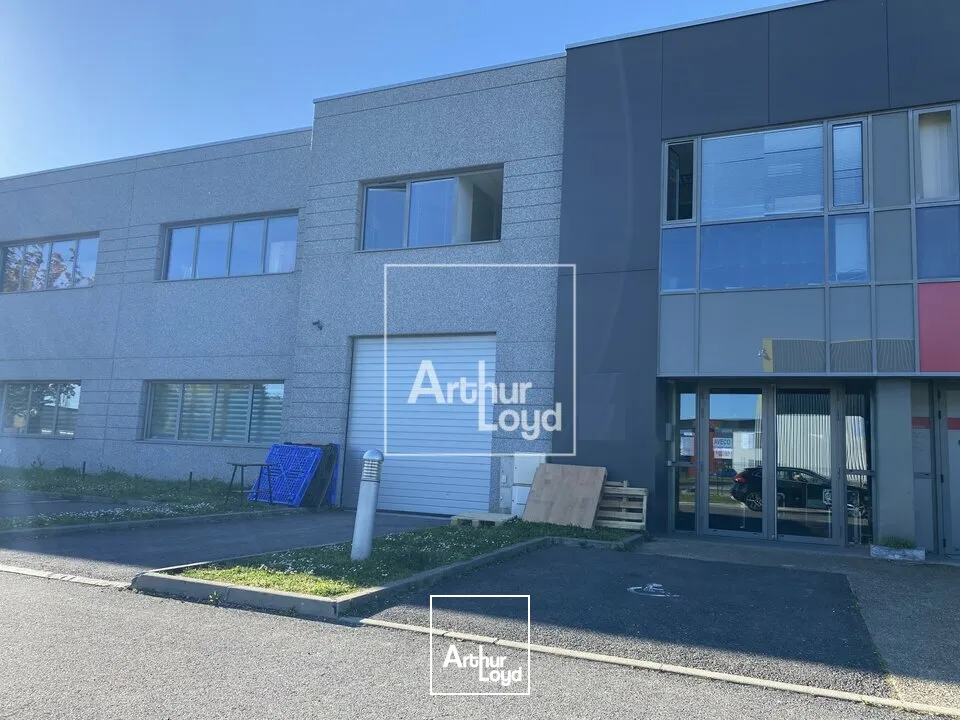 Locaux d'activité & Entrepôts - Vente - LIEUSAINT - 77127 - 325-325 - 7764548