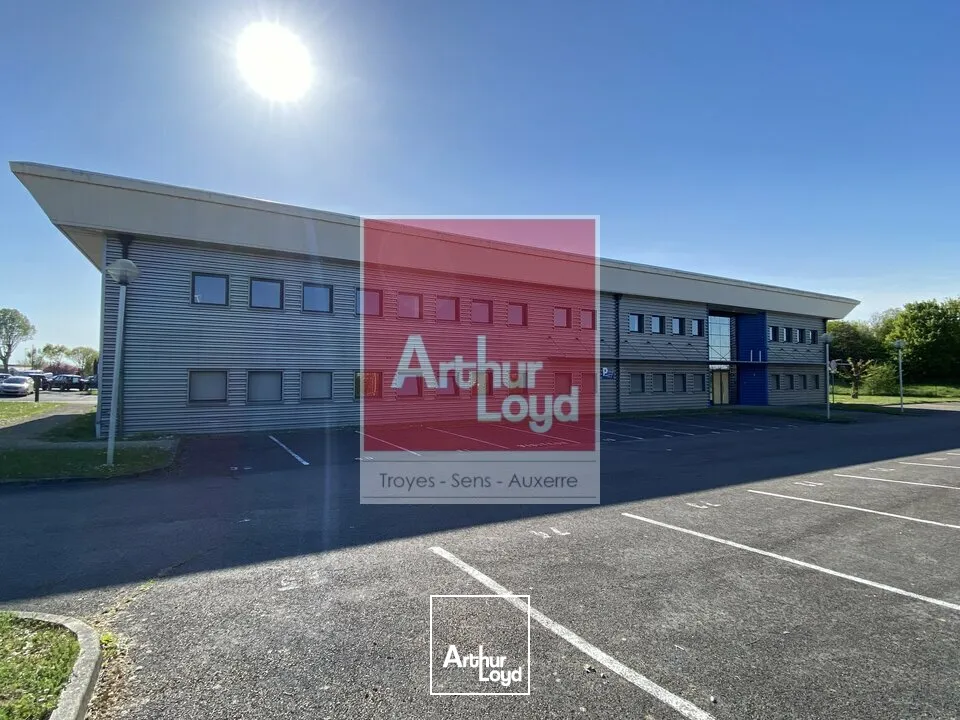 Bureaux - Location - LA CHAPELLE SAINT LUC - 10600 - 150-763 - 7764597