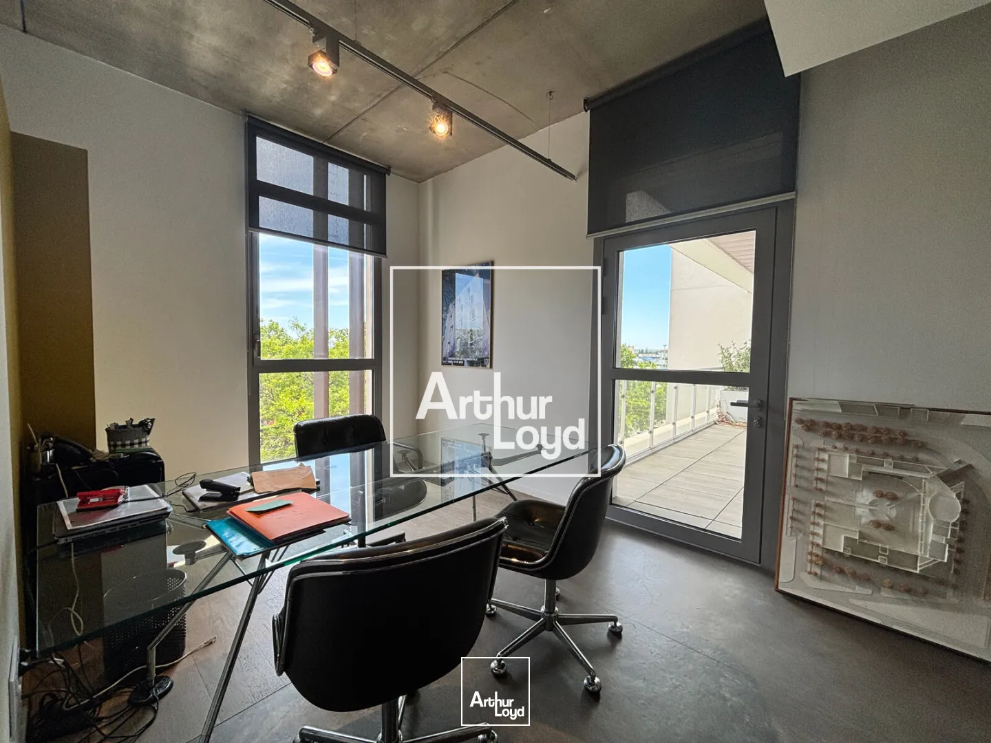 Bureaux - Location - NIMES - 30900 - 44-44 - 7764673