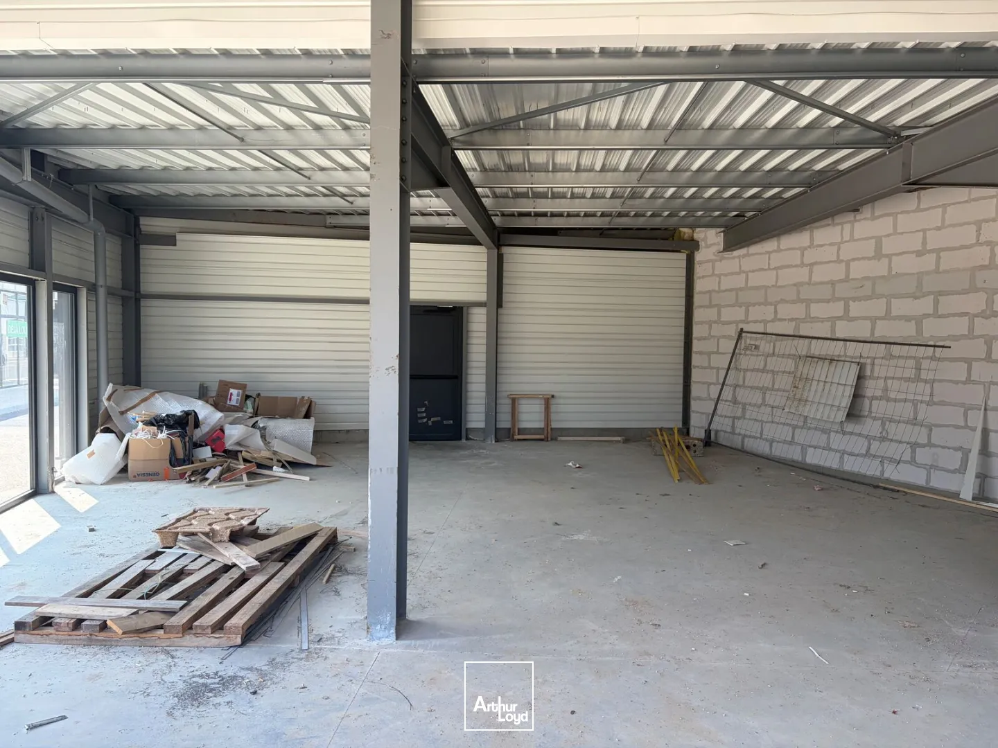 Locaux commerciaux - Location - DIEPPE - 76370 - 113.97-1624.92 - 7764819