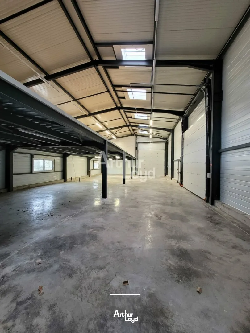 Locaux d'activité & Entrepôts - Location - ENTRELACS - 73410 - 160-490 - 7764832