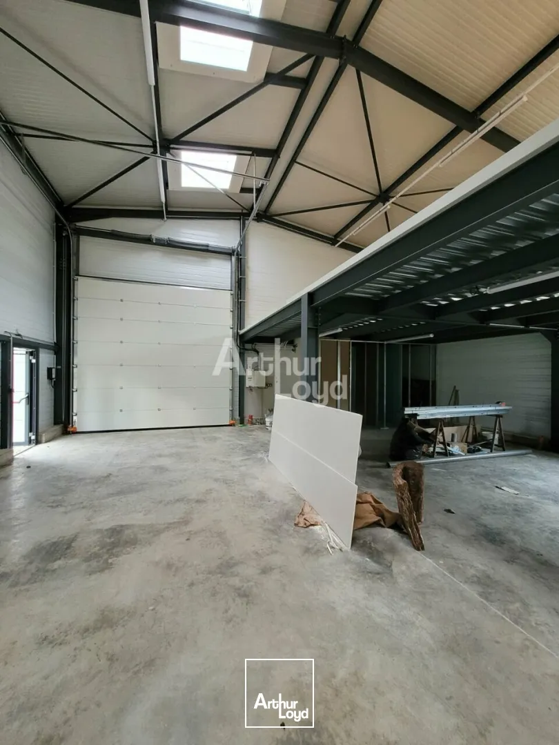 Locaux d'activité & Entrepôts - Location - ENTRELACS - 73410 - 160-490 - 7764833