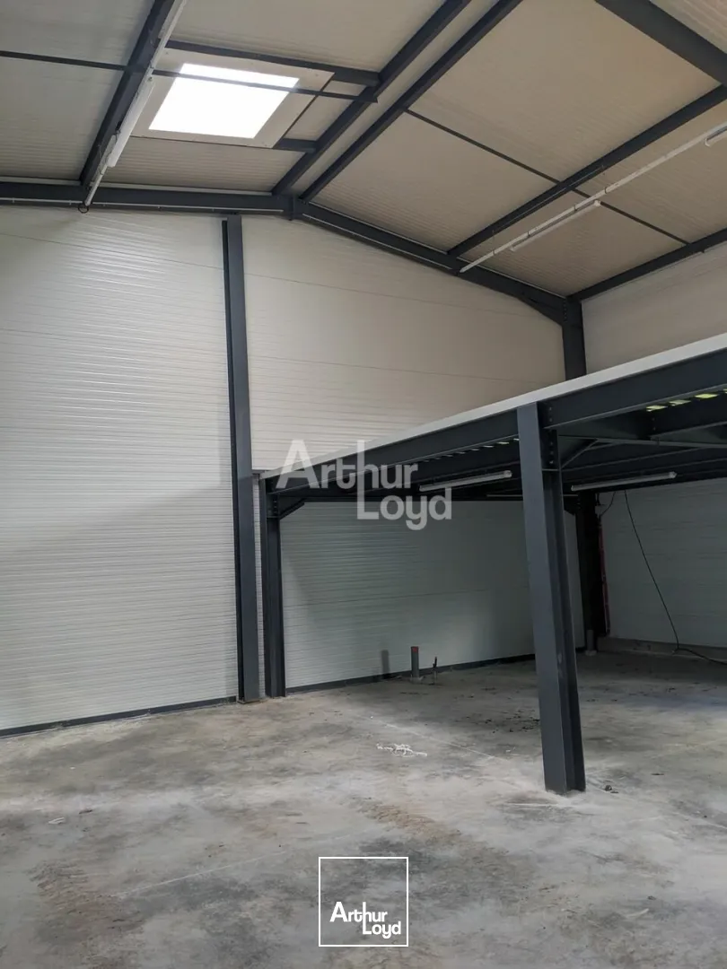 Locaux d'activité & Entrepôts - Location - ENTRELACS - 73410 - 160-490 - 7764841