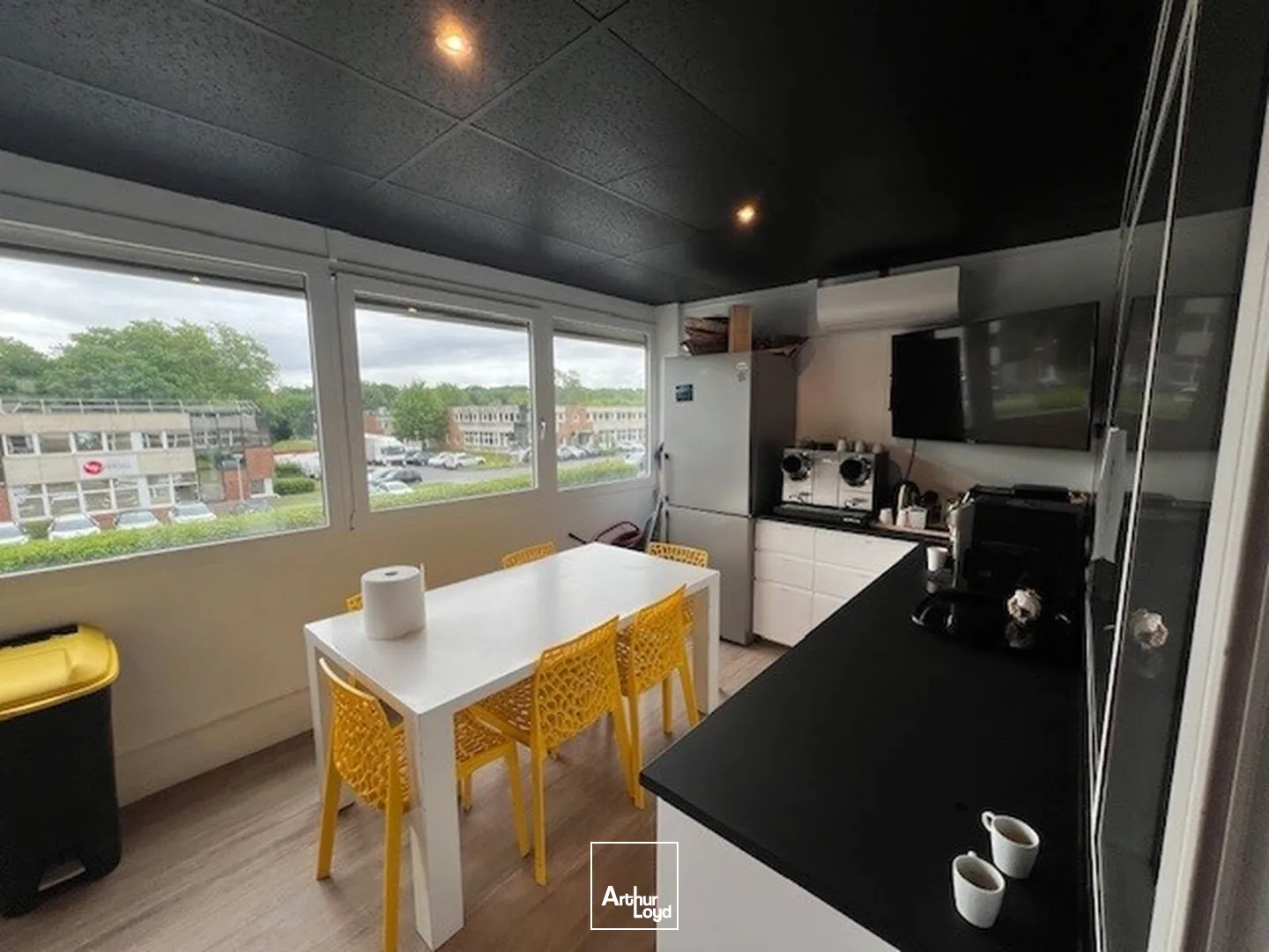 Bureaux - Location - BIEVRES - 91570 - 298-646 - 7765090