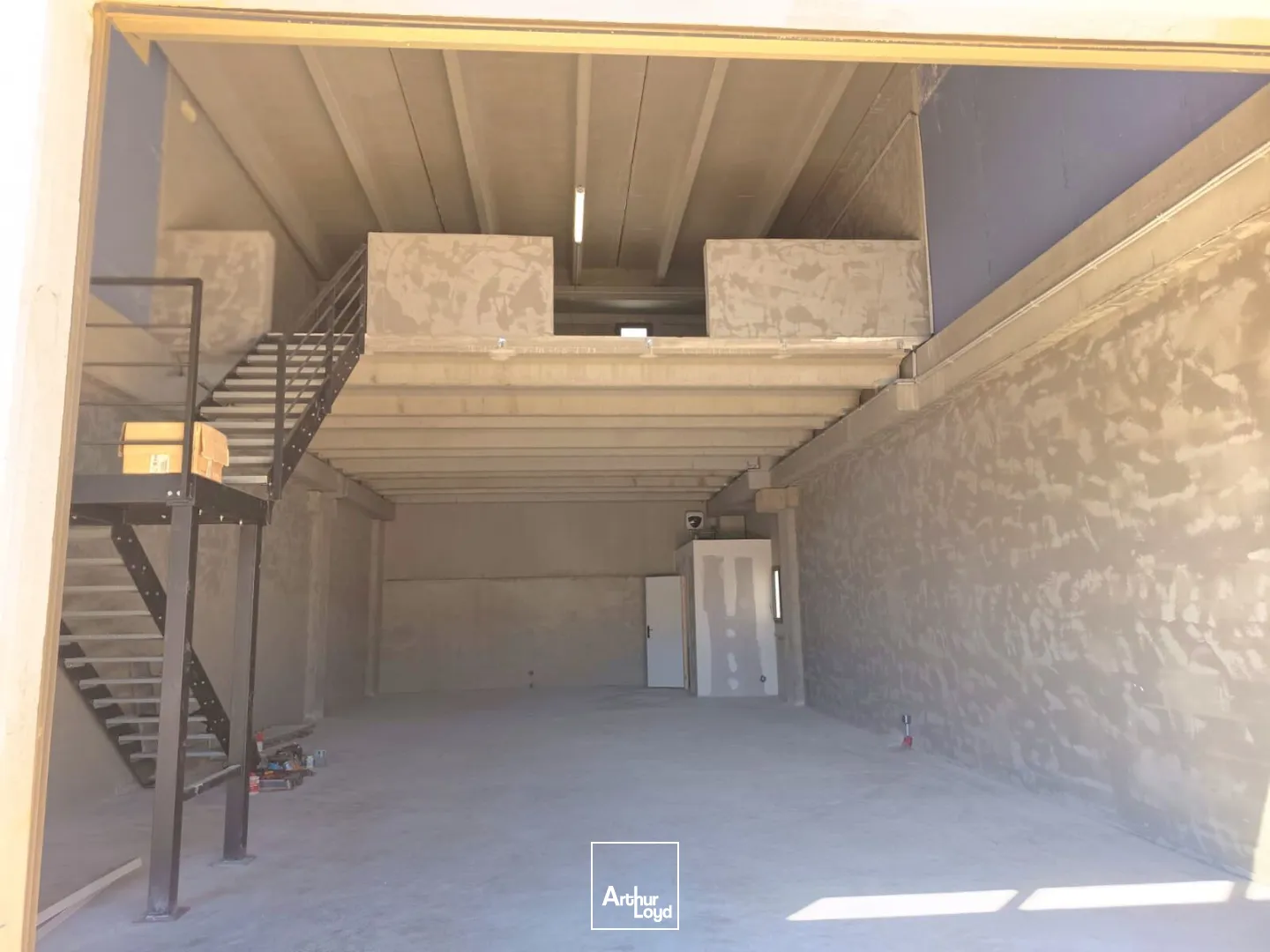 Locaux commerciaux - Location - LA SEYNE SUR MER - 83500 - 130-285 - 7765095