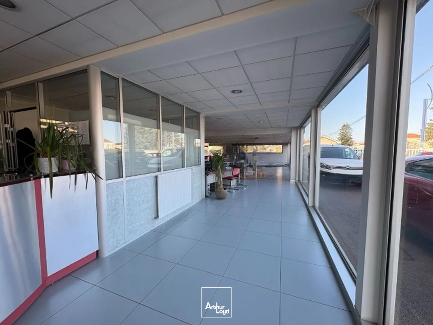 Locaux commerciaux - Location - MABLY - 42300 - 900-900 - 7765216