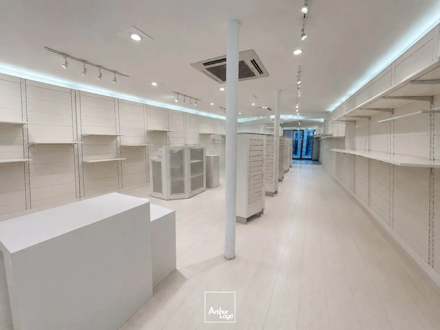 Locaux commerciaux - Location - ROANNE - 42300 - 145-145 - 7765217