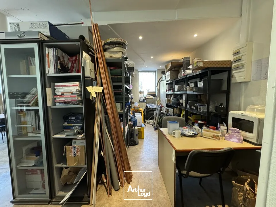 Locaux commerciaux - Location - TOURS - 37000 - 52.56-52.56 - 7765550