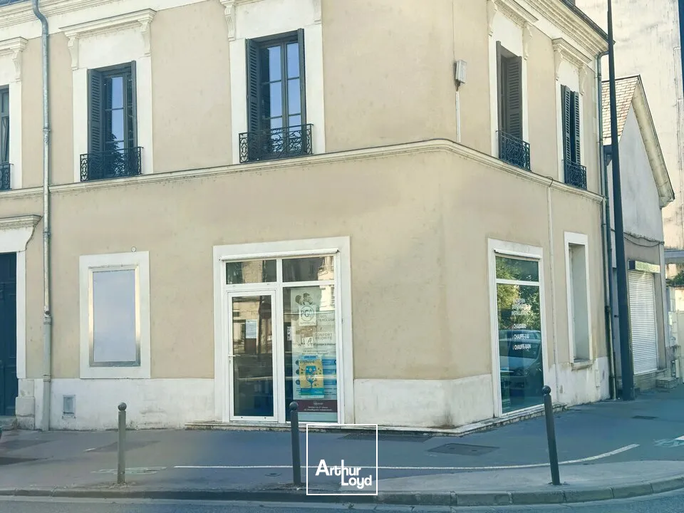 Locaux commerciaux - Location - TOURS - 37000 - 52.56-52.56 - 7765549