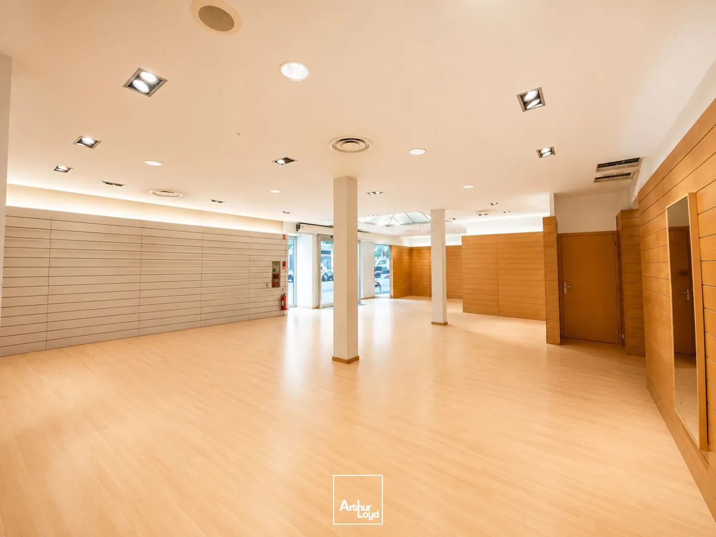 Locaux commerciaux - Location - SOISSONS - 02200 - 175-175 - 7765560
