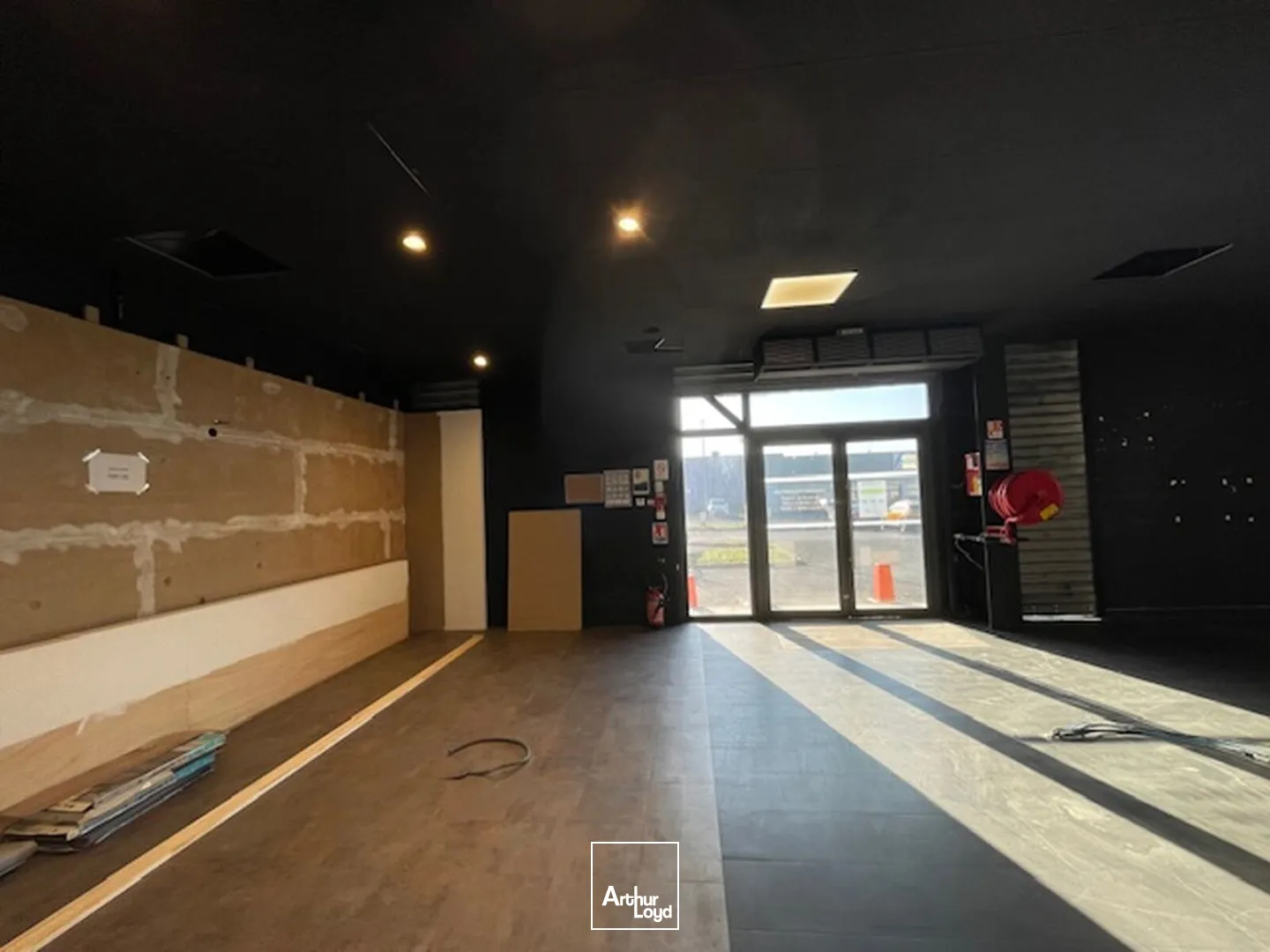 Locaux commerciaux - Location - SOISSONS - 02200 - 395-395 - 7765570