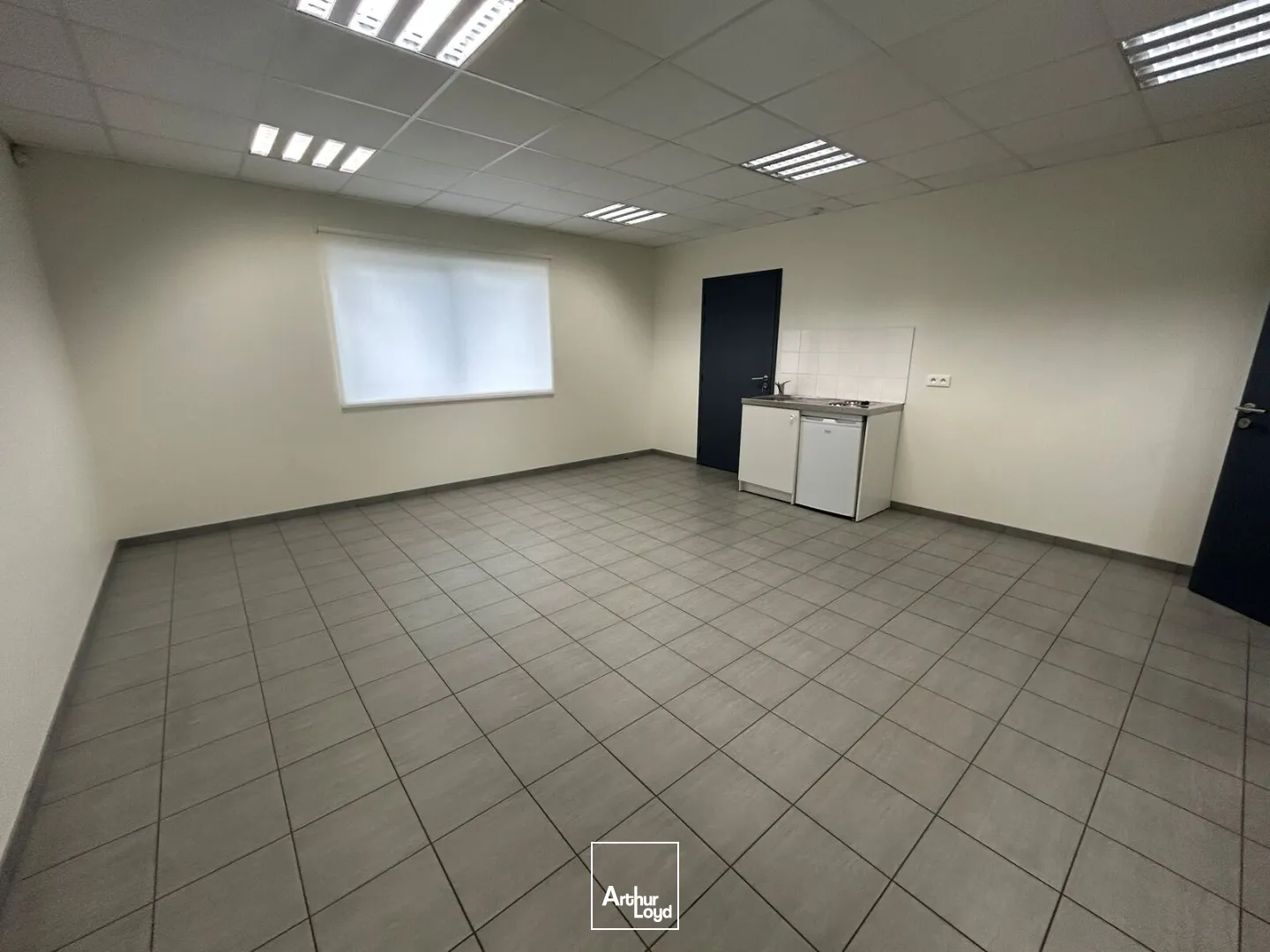 Locaux d'activité & Entrepôts - Location - SAINT HERBLAIN - 44800 - 1080-1080 - 7765943