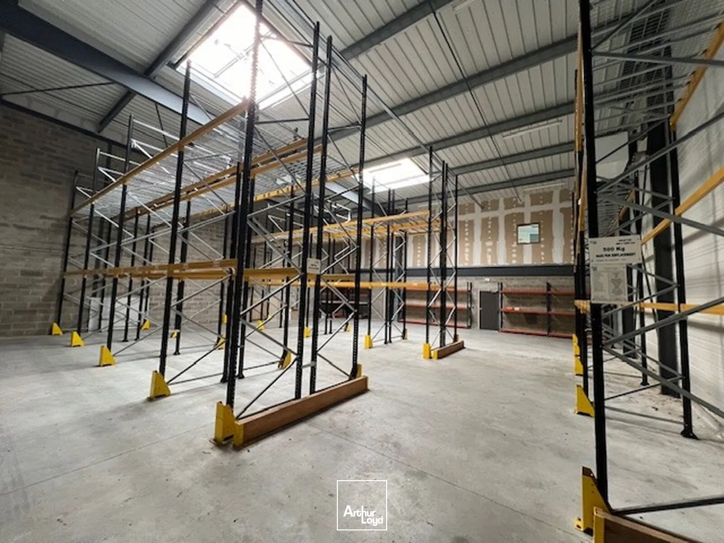 Locaux d'activité & Entrepôts - Location - BOIS D'ARCY - 78390 - 600-600 - 7767101