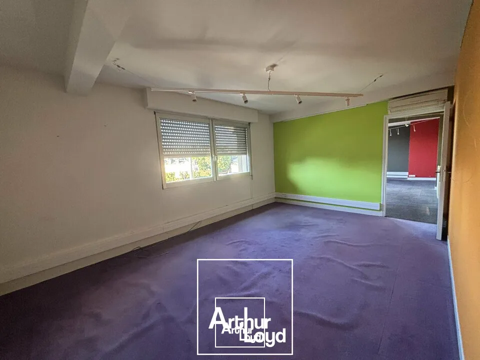 Bureaux - Location - BRIVE LA GAILLARDE - 19100 - 100-100 - 7767329