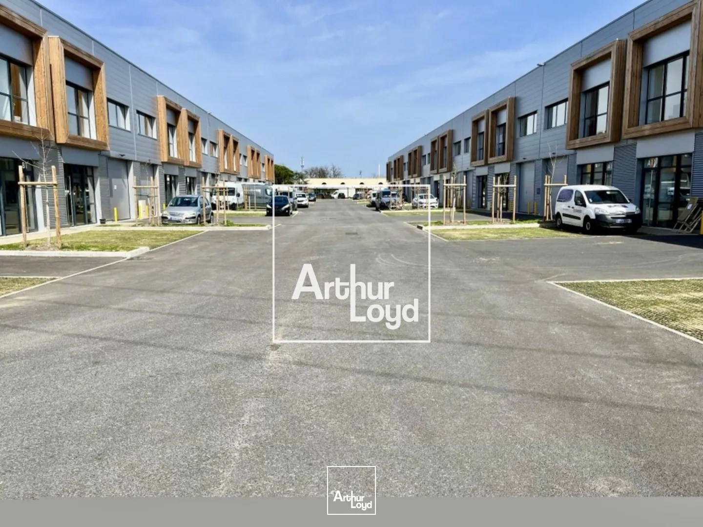 Locaux d'activité & Entrepôts - Location - TOULOUSE - 31100 - 296-888 - 7768214