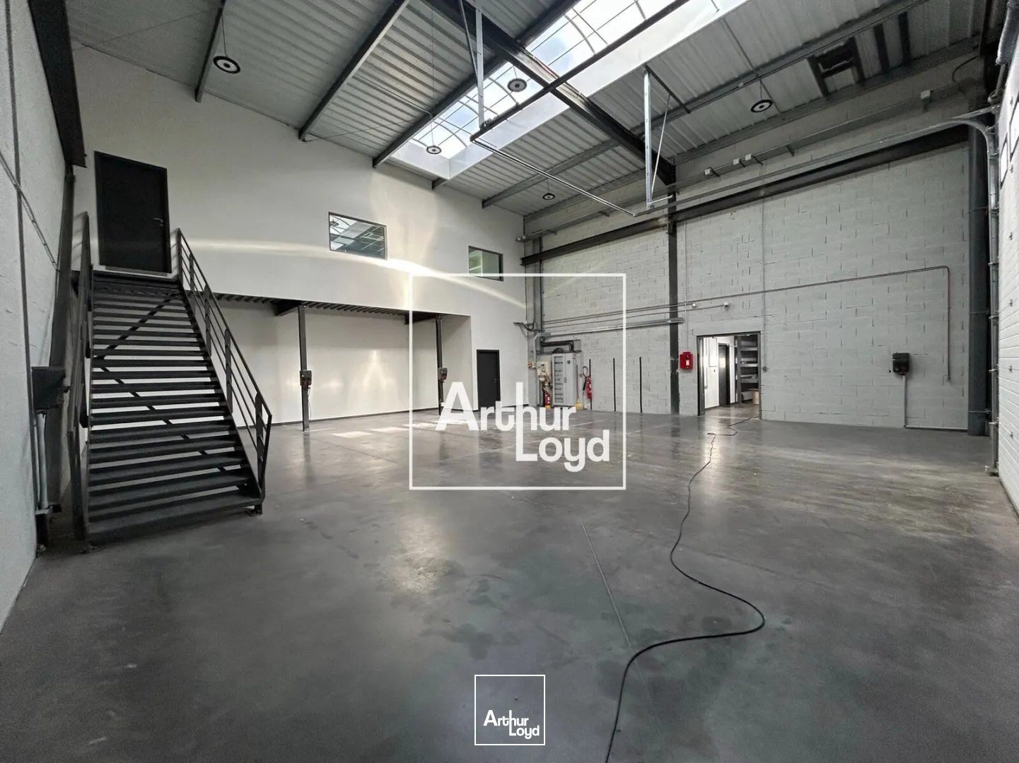 Locaux d'activité & Entrepôts - Location - COLOMIERS - 31770 - 600-600 - 7769068