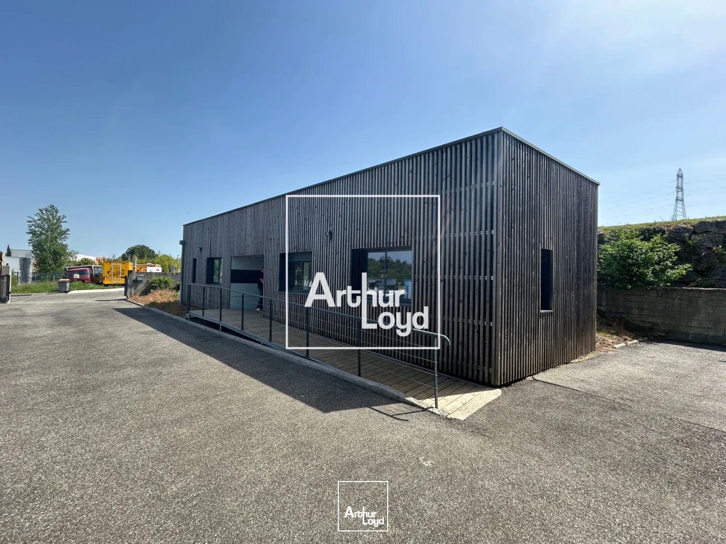 Locaux d'activité & Entrepôts - Vente - MONDOUZIL - 31850 - 665-665 - 7769492