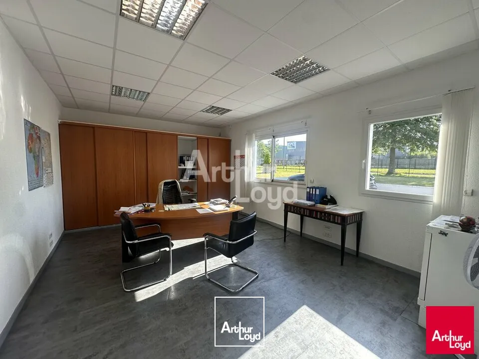 Locaux d'activité & Entrepôts - Vente - BOURGBARRE - 35230 - 1200-1200 - 7769595