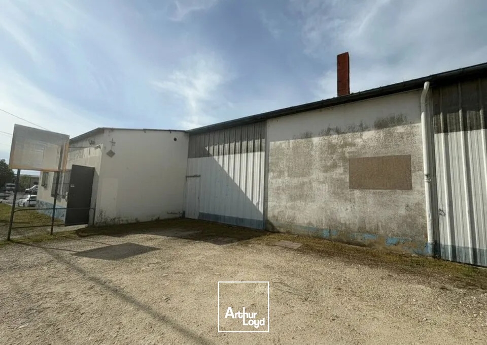 Locaux d'activité & Entrepôts - Location - SAINT-GERMAIN-DU-PUY - 18390 - 400-400 - 7769631