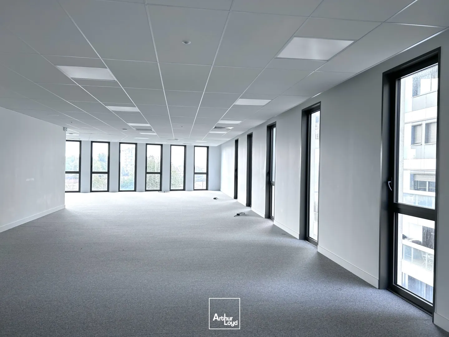 Bureaux - Location - BORDEAUX - 33800 - 102.95-666.76 - 7769750