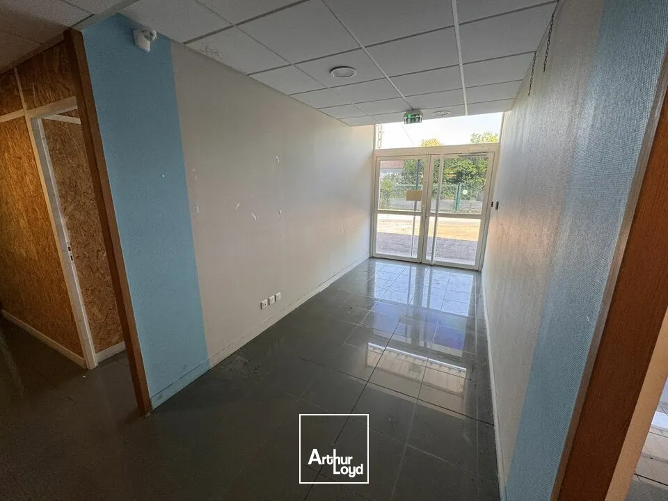 Bureaux - Vente - ANGOULÊME - 16000 - 412-412 - 7769856