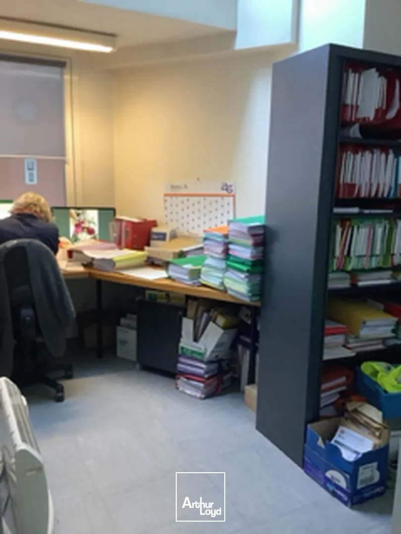 Bureaux - Vente - EU - 76260 - 194.95-194.95 - 7769915