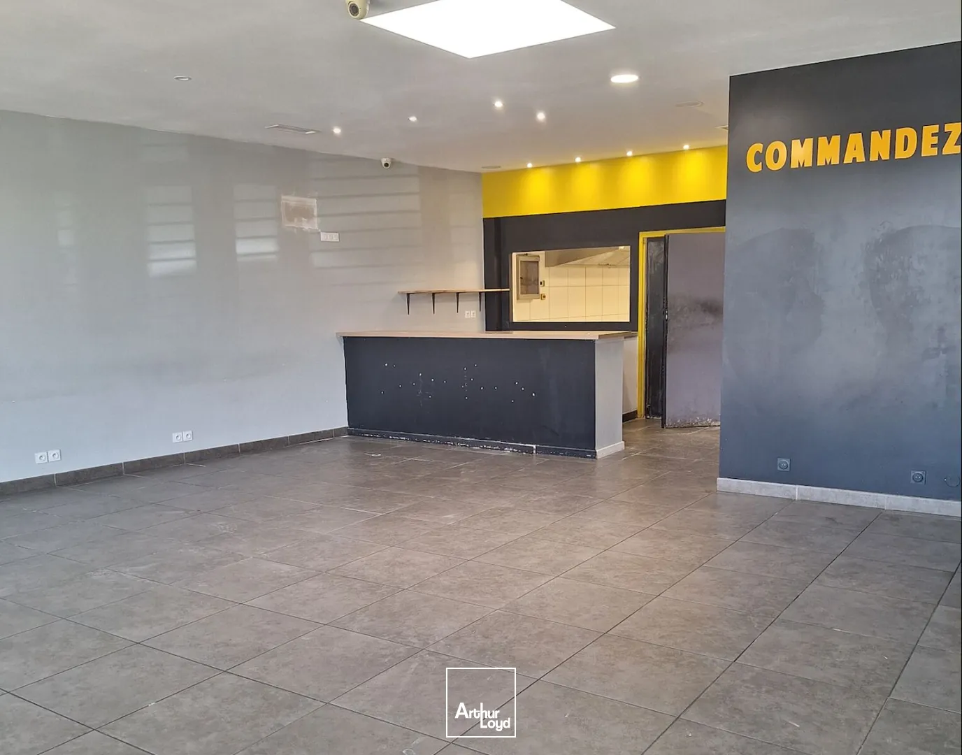 Locaux commerciaux - Location - PERPIGNAN - 66100 - 114-114 - 7769962