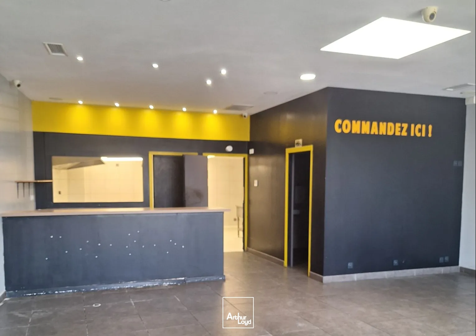 Locaux commerciaux - Location - PERPIGNAN - 66100 - 114-114 - 7769961