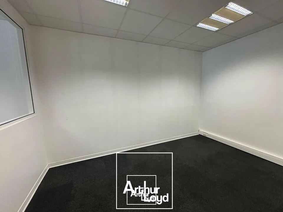Bureaux - Location - BRIVE-LA-GAILLARDE - 19100 - 109.95-109.95 - 7770426