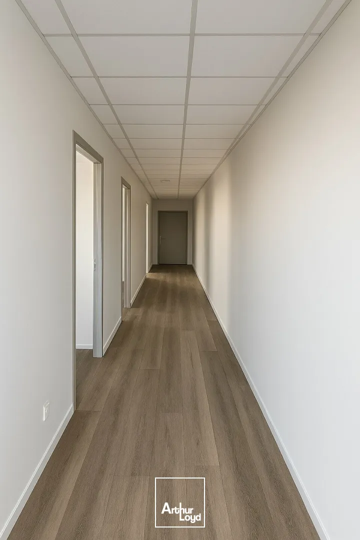 Locaux d'activité & Entrepôts - Location - MIGNE AUXANCES - 86440 - 762-762 - 7770491