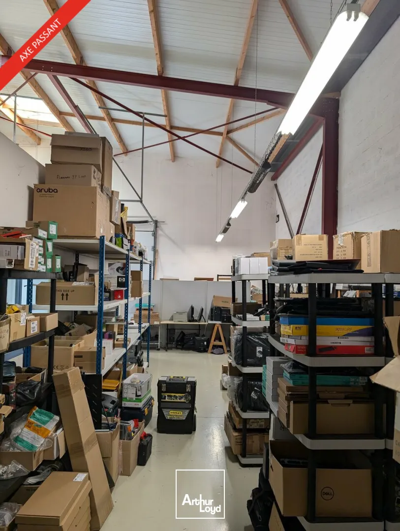 Locaux d'activité & Entrepôts - Vente - LA MEZIERE - 35520 - 500-500 - 7770548