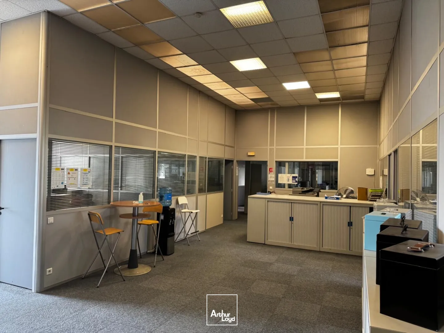 Locaux d'activité & Entrepôts - Vente - ERAGNY - 95610 - 990-990 - 7770992