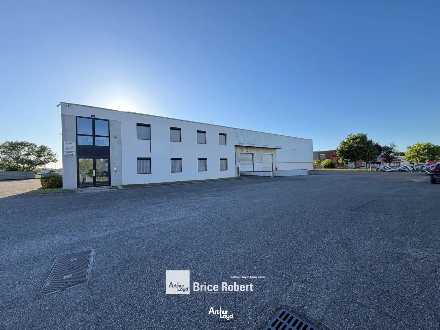 Locaux d'activité & Entrepôts - Vente - CHASSIEU - 69680 - 2715-2715 - 7771261