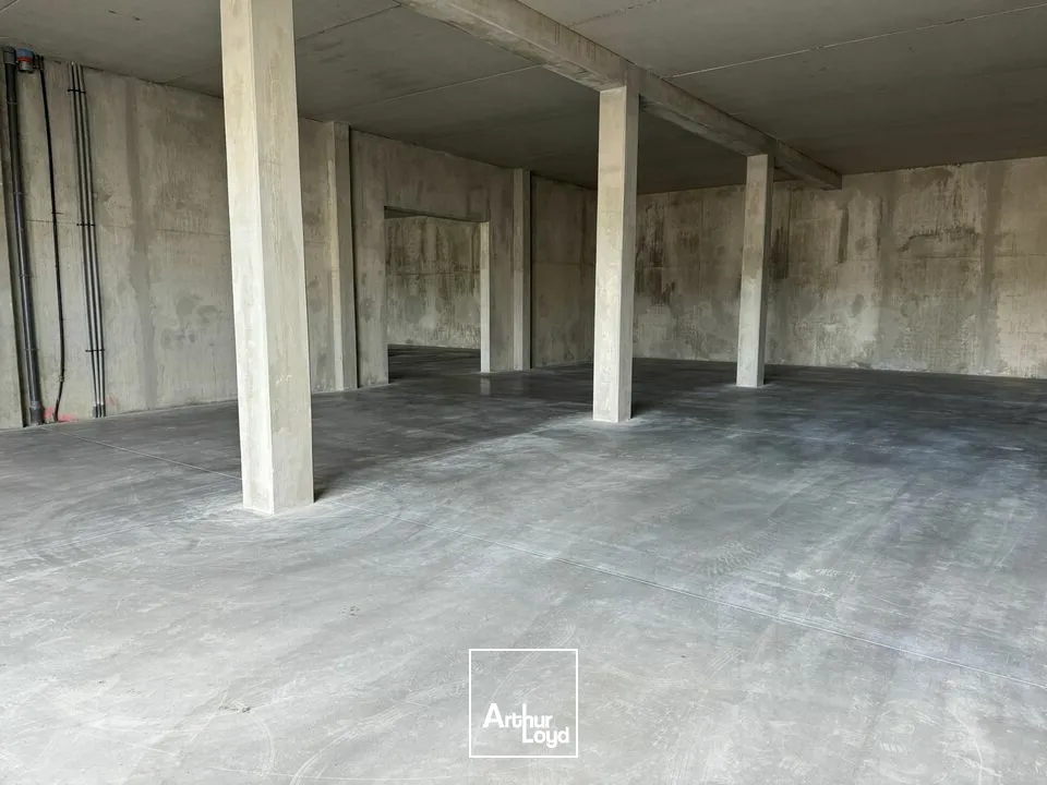 Locaux commerciaux - Location - VALENCE - 26000 - 235-235 - 7771374