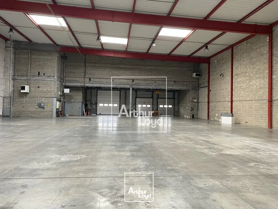 Locaux d'activité & Entrepôts - Location - COMBS LA VILLE - 77380 - 1835-1835 - 7771558