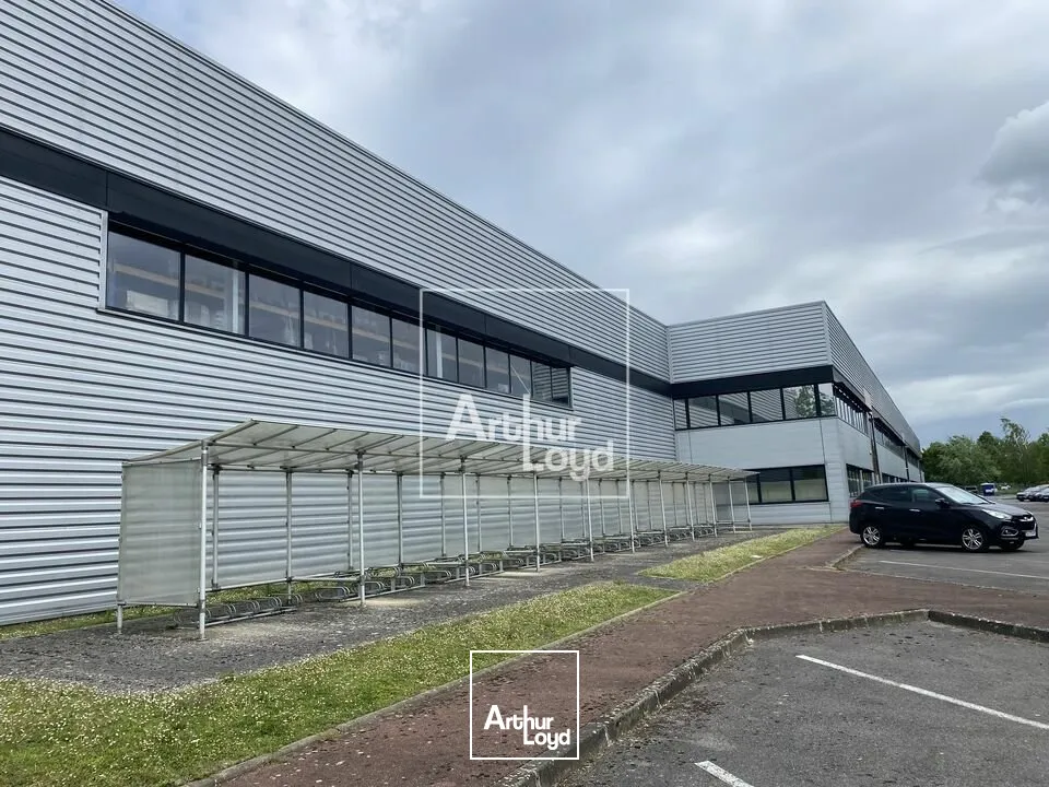 Locaux d'activité & Entrepôts - Location - COMBS LA VILLE - 77380 - 3299-3299 - 7771569