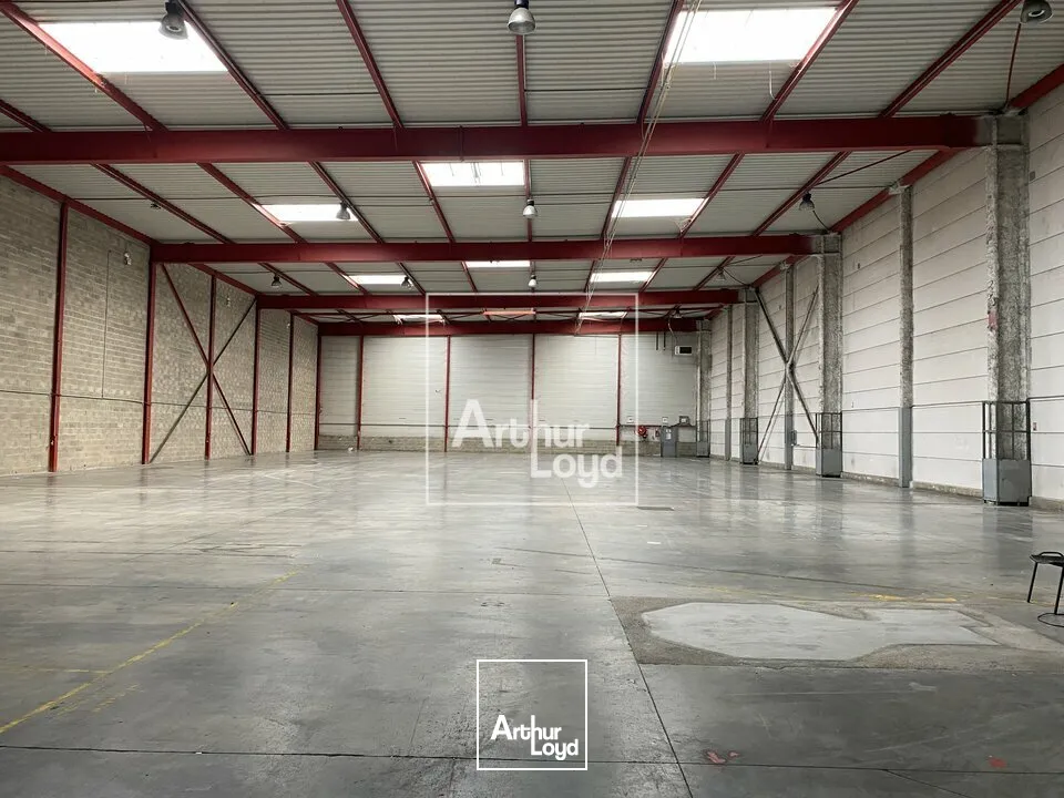Locaux d'activité & Entrepôts - Location - COMBS LA VILLE - 77380 - 1835-1835 - 7771562