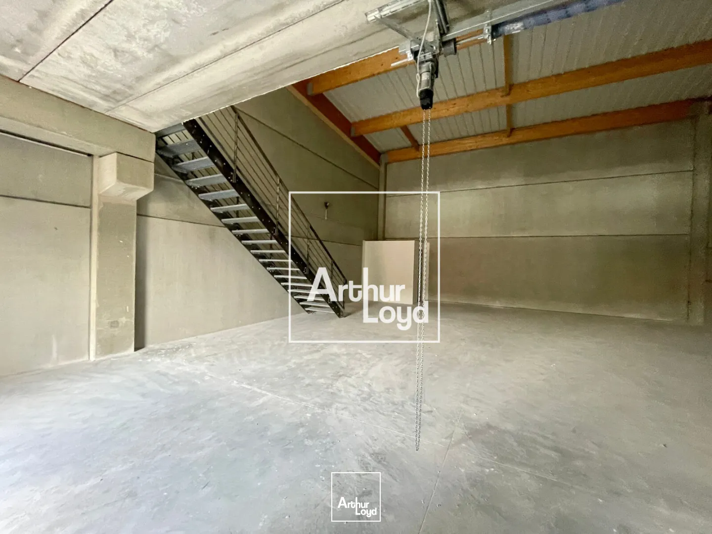 Locaux d'activité & Entrepôts - Location - VAILHAUQUES - 34570 - 161-338.31 - 7771692