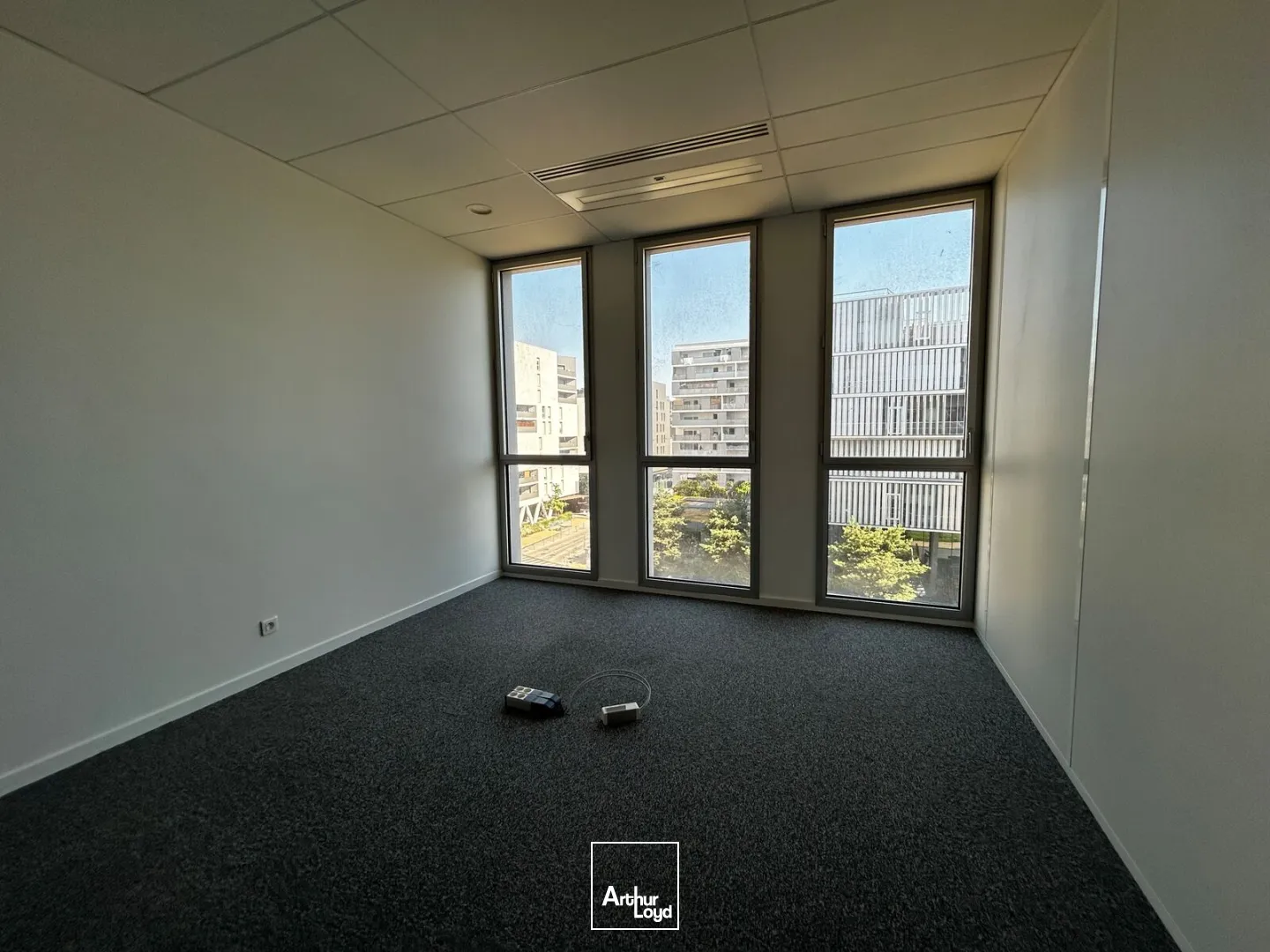Bureaux - Location - BORDEAUX - 33300 - 515-515 - 7771812