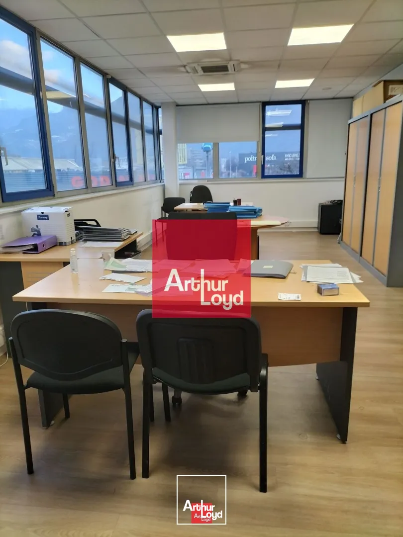 Bureaux - Location - SAINT EGREVE - 38120 - 411-411 - 7771935