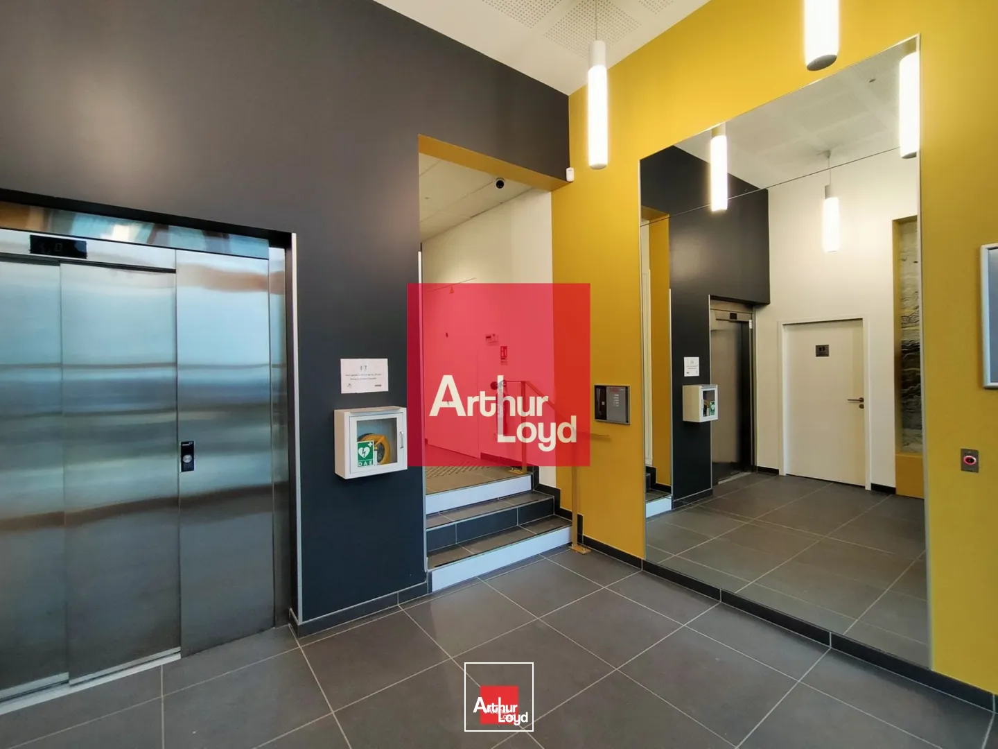 Bureaux - Location - SAINT MARTIN LE VINOUX - 38950 - 110.35-2966.75 - 7772026