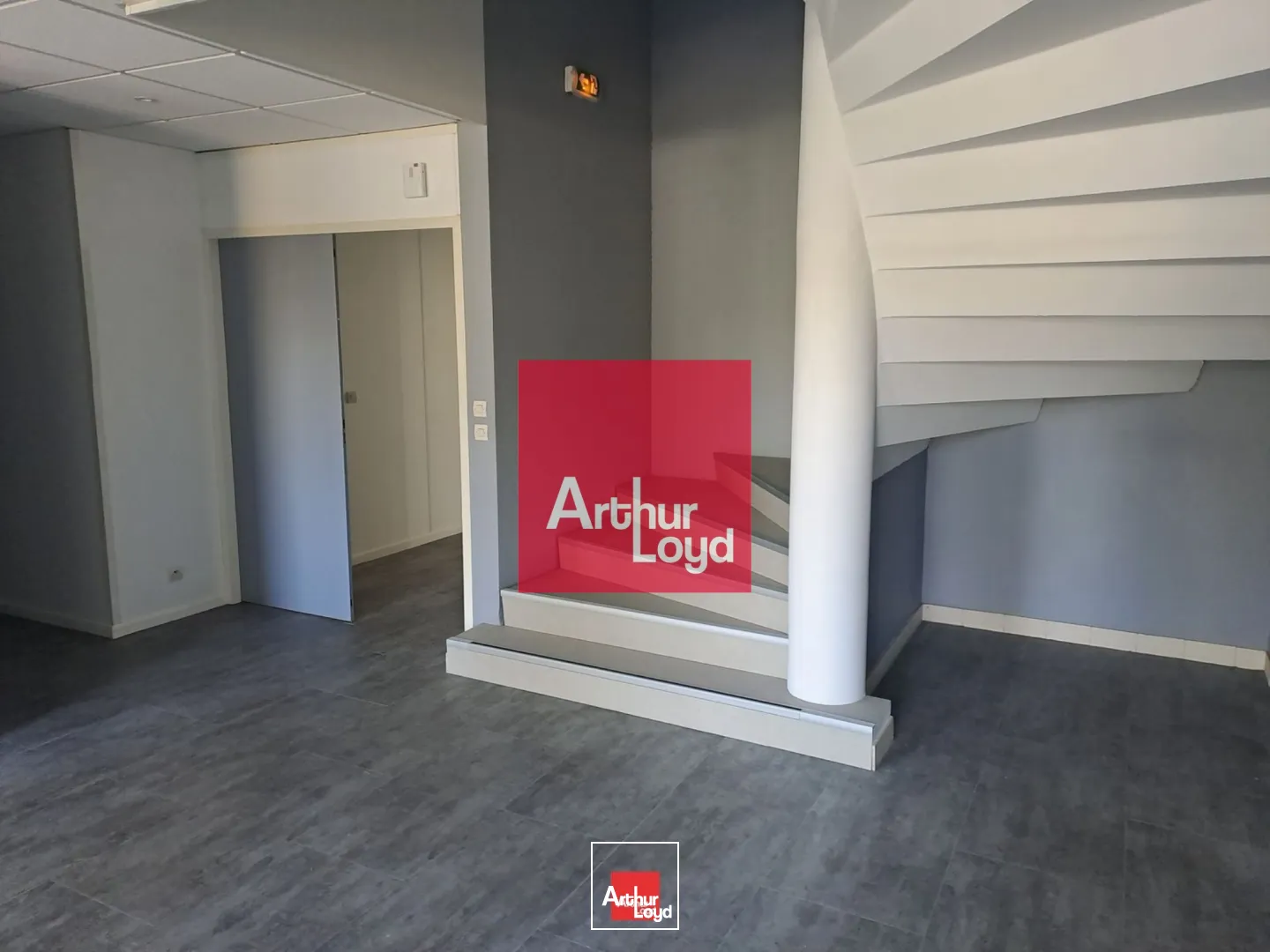 Bureaux - Location - ECHIROLLES - 38130 - 220-220 - 7772043