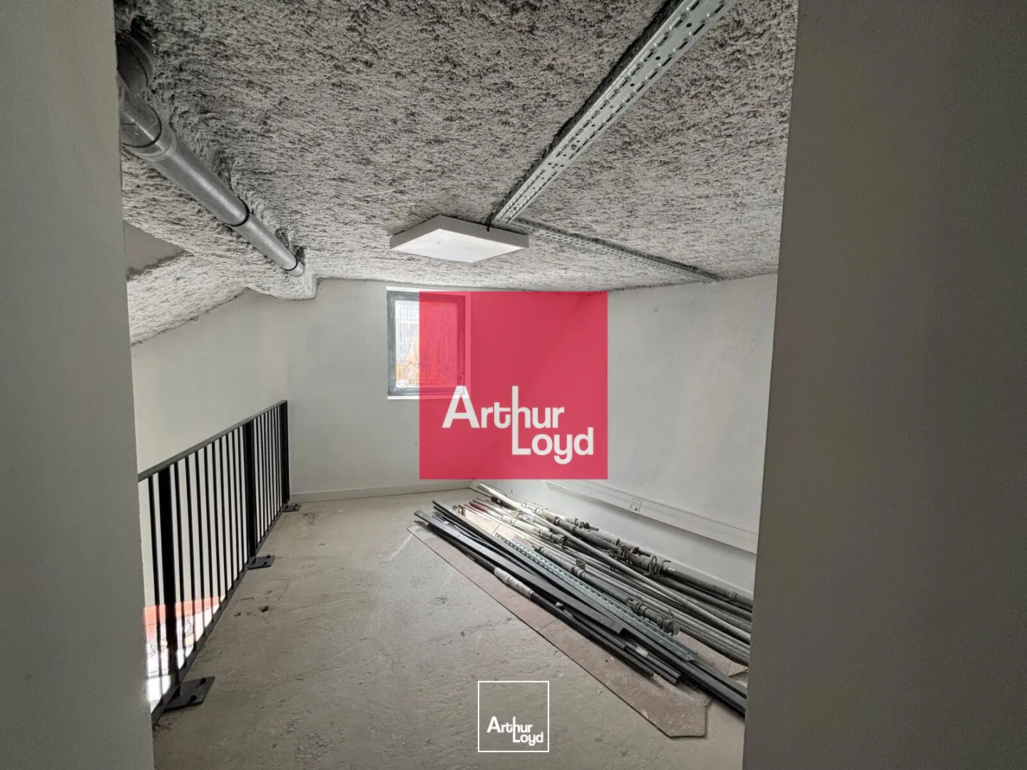 Locaux d'activité & Entrepôts - Vente - GRENOBLE - 38000 - 118.22-1035.88 - 7772087