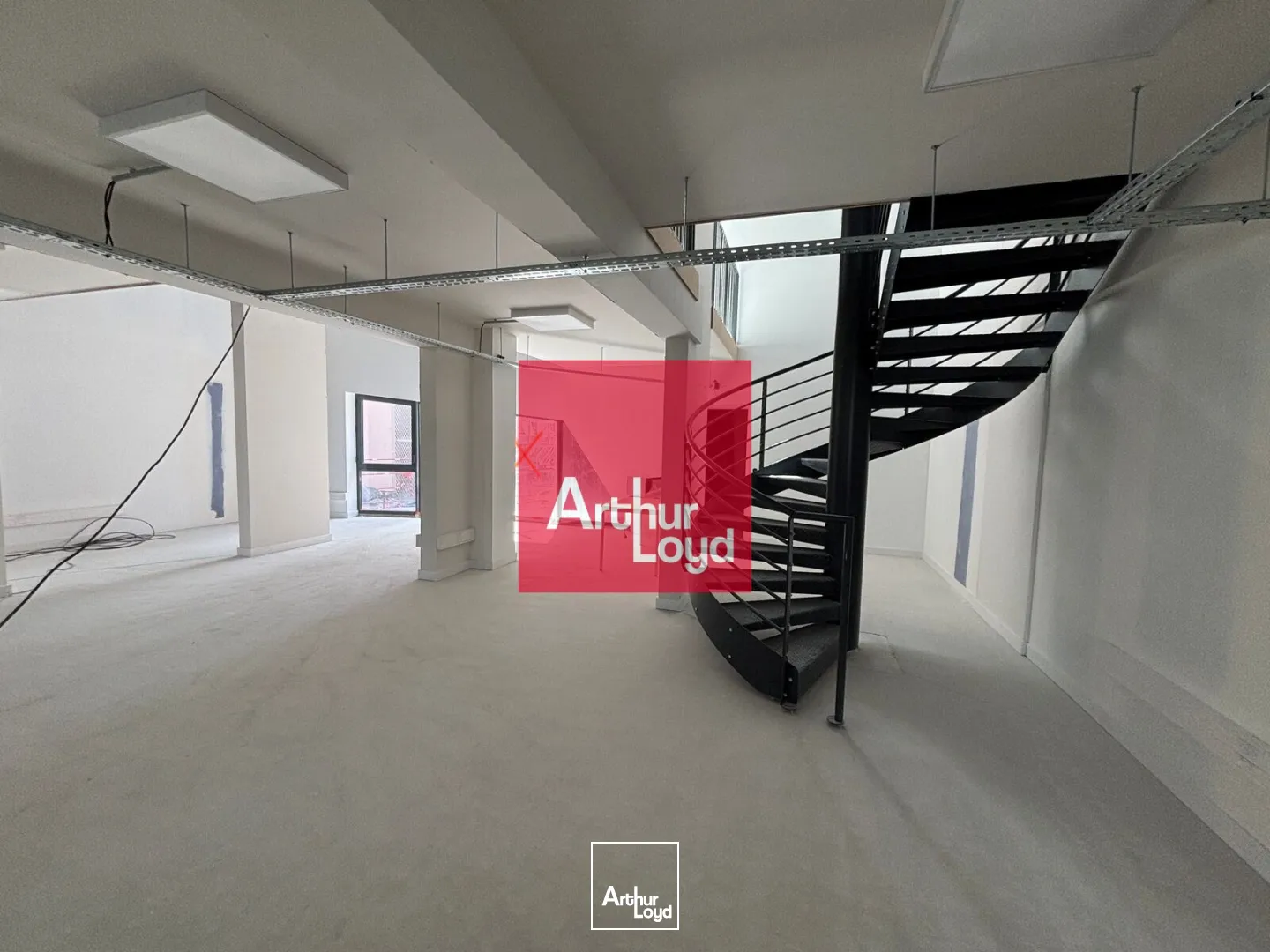 Locaux d'activité & Entrepôts - Vente - GRENOBLE - 38000 - 118.22-1035.88 - 7772090