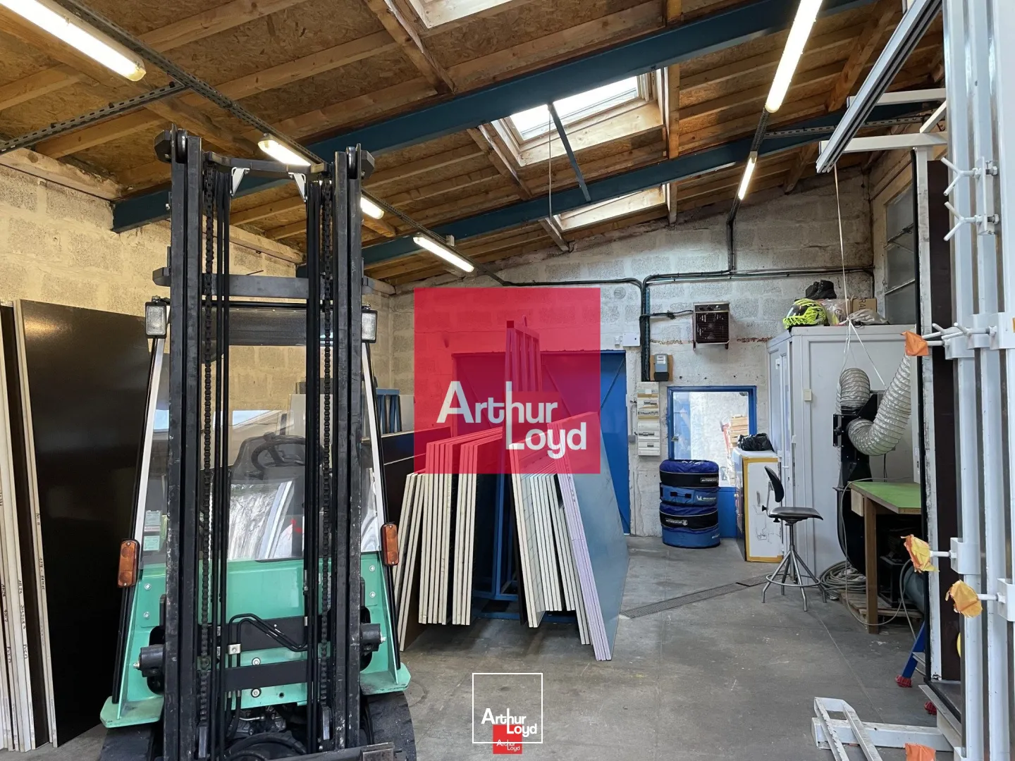 Locaux d'activité & Entrepôts - Vente - FONTAINE - 38600 - 2693-2693 - 7772174